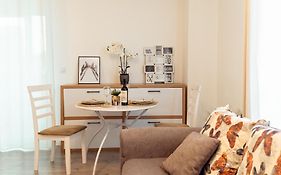 Cozy Urban Luxury Studios In Centre Of Iasi